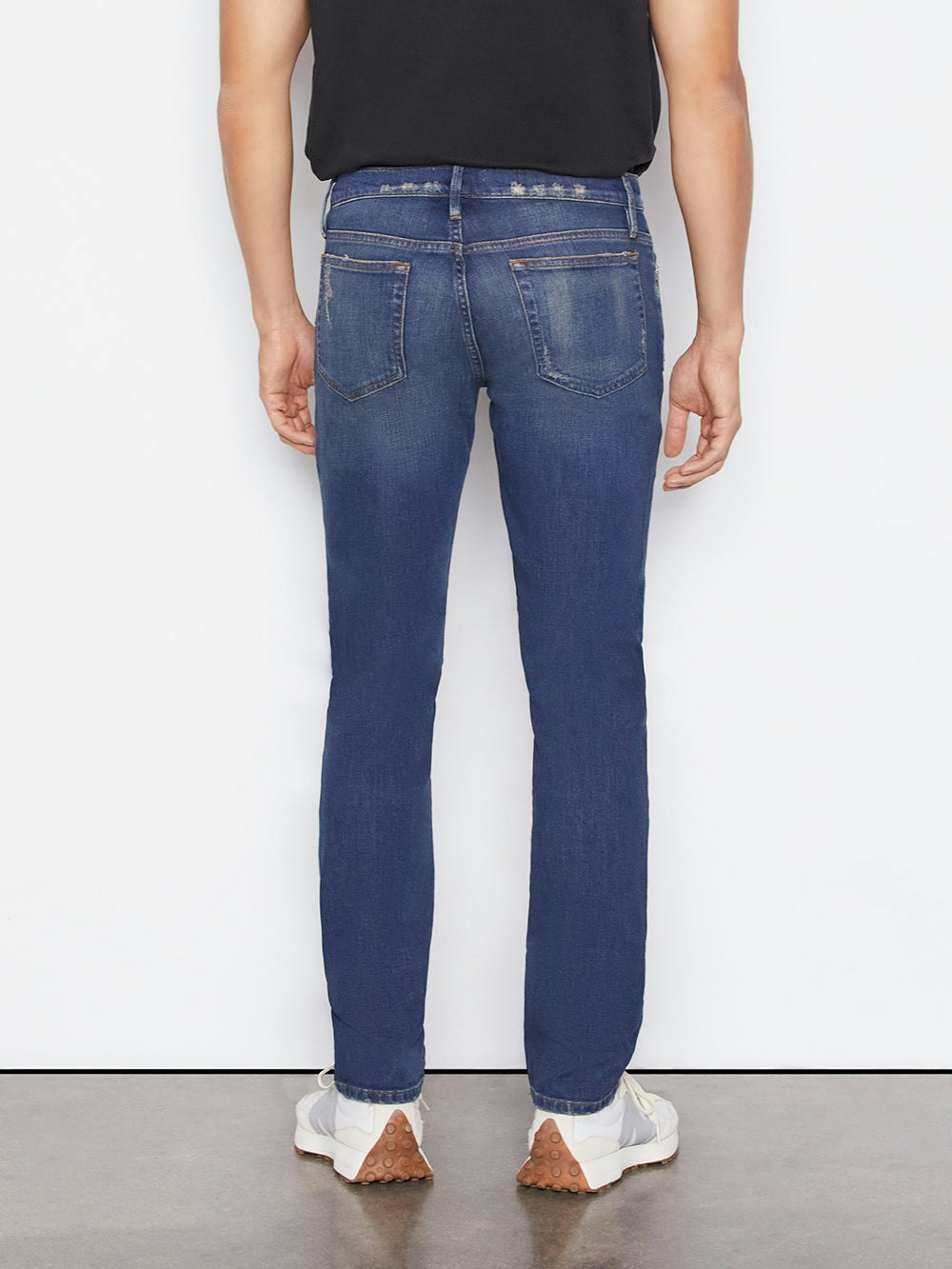 jeans back view alt:fit2